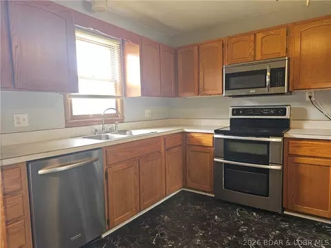 Kitchen - 611 Oak St, Eldon, MO 65026 photo 1 of 3