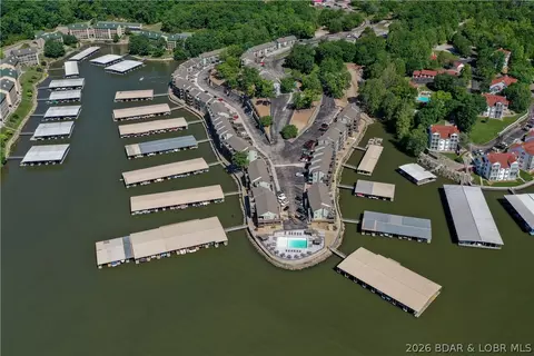 150 Southwood Shores Dr #21-4B, Lake Ozark, MO 65049