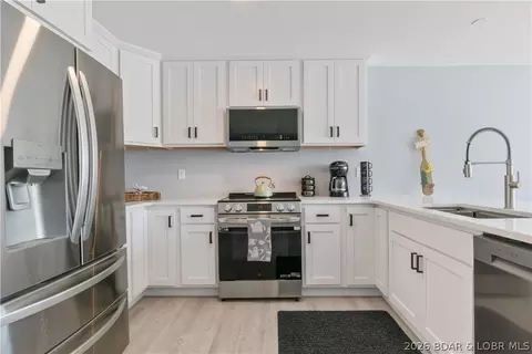 Kitchen - 31020 Viewside Dr, Rocky Mount, MO 65072 photo 3 of 3