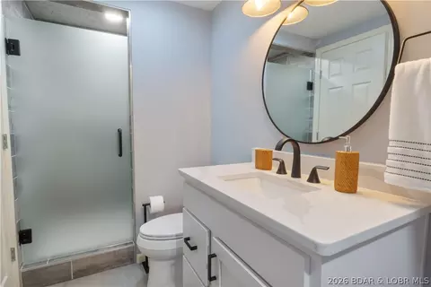 Bath - 31020 Viewside Dr, Rocky Mount, MO 65072 photo 2 of 3