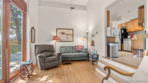 Living - 399 Serpantine Rd, Camdenton, MO 65020 photo 1 of 1