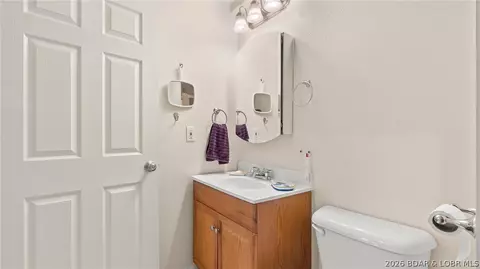 Bath - 399 Serpantine Rd, Camdenton, MO 65020 photo 2 of 2