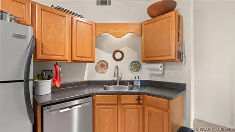 Kitchen - 399 Serpantine Rd, Camdenton, MO 65020 photo 2 of 3