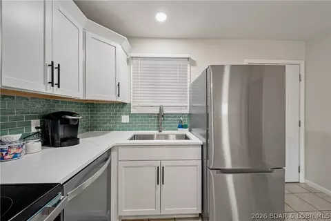 Kitchen - 37 Hampton Bay Rd #1, Eldon, MO 65026 photo 3 of 4
