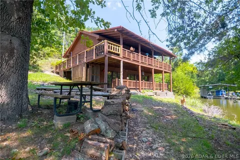 8297 Clover Rd, Gravois Mills, MO 65037