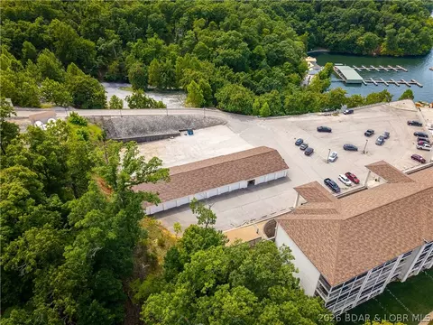 Exterior - 100 Trinity Pointe Dr #3N, Camdenton, MO 65020 photo 13 of 14