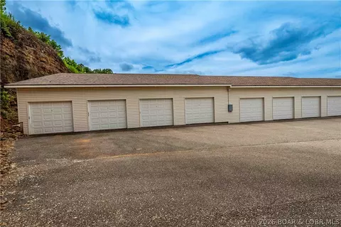 Exterior - 100 Trinity Pointe Dr #3N, Camdenton, MO 65020 photo 6 of 16