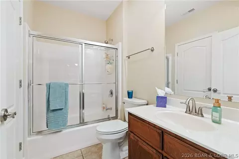 Bath - 100 Trinity Pointe Dr #3N, Camdenton, MO 65020 photo 2 of 3