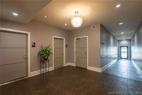 Entry Way - 100 Trinity Pointe Dr #3N, Camdenton, MO 65020 photo 3 of 3