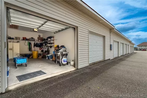 Exterior - 100 Trinity Pointe Dr #3N, Camdenton, MO 65020 photo 4 of 14