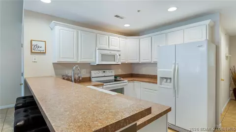 Kitchen - 67 Cedar Heights Dr #4E, Camdenton, MO 65020 photo 2 of 2