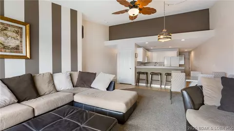Living - 67 Cedar Heights Dr #4E, Camdenton, MO 65020 photo 2 of 3