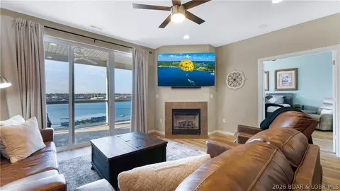 1215 Lands End Pkwy #655, Osage Beach, MO 65065