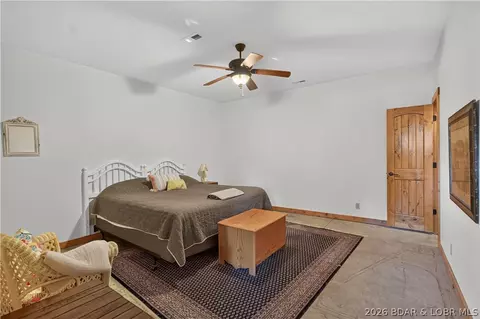 Bedroom - 28487 Nevada Ave, Warsaw, MO 65355 photo 5 of 8