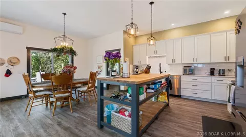 Kitchen - 92 Pikes Peak Rd, Roach, MO 65787 photo 2 of 3