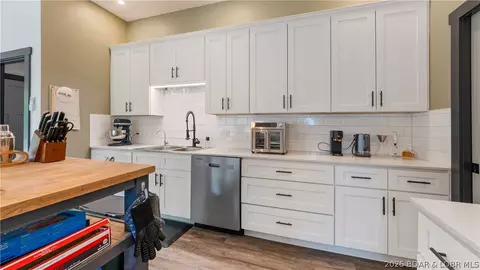 Kitchen - 92 Pikes Peak Rd, Roach, MO 65787 photo 3 of 3