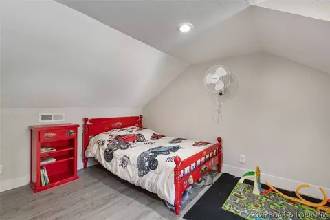 Bedroom - 406 S Godfrey St, Eldon, MO 65026 photo 12 of 12