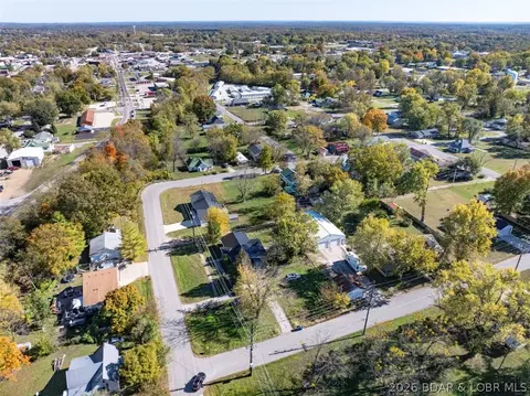 View/Area - 406 S Godfrey St, Eldon, MO 65026 photo 6 of 6