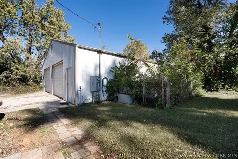 Exterior - 406 S Godfrey St, Eldon, MO 65026 photo 12 of 13