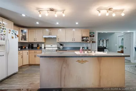 Kitchen - 406 S Godfrey St, Eldon, MO 65026 photo 1 of 3