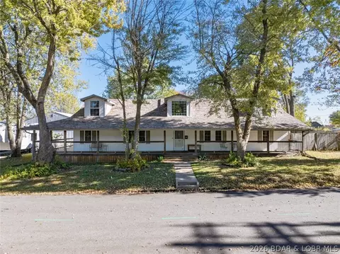 Exterior - 406 S Godfrey St, Eldon, MO 65026 photo 2 of 13