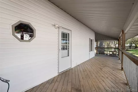 Exterior - 406 S Godfrey St, Eldon, MO 65026 photo 3 of 13
