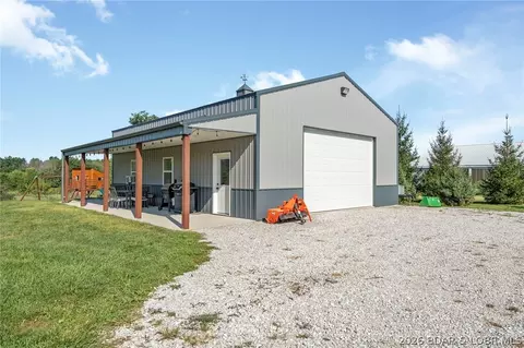 Exterior - 3770 E G Rd, Other, MO 65284 photo 4 of 16