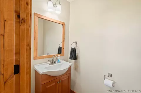 Bath - 3770 E G Rd, Other, MO 65284 photo 6 of 6