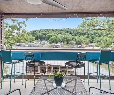 5940 Baydy Peak Rd #922, Osage Beach, MO 65065