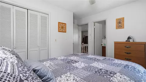 Bedroom - 33963 Ivy Bend Cir, Stover, MO 65078 photo 2 of 8