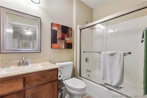 Bath - 100 Trinity Pointe Dr #2J, Camdenton, MO 65020 photo 3 of 5