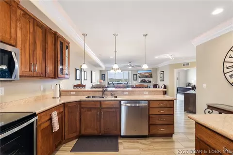 Kitchen - 100 Trinity Pointe Dr #2J, Camdenton, MO 65020 photo 1 of 6