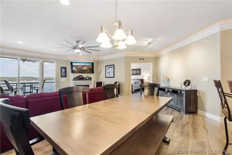 Dining - 100 Trinity Pointe Dr #2J, Camdenton, MO 65020 photo 2 of 4