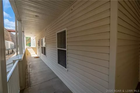 Exterior - 100 Trinity Pointe Dr #2J, Camdenton, MO 65020 photo 9 of 17
