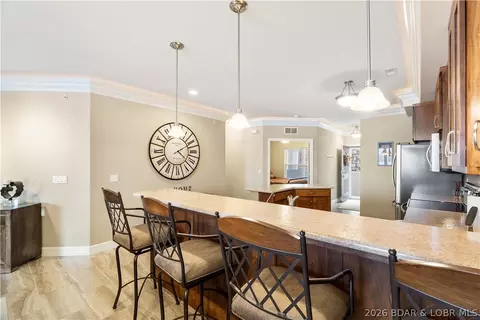 Kitchen - 100 Trinity Pointe Dr #2J, Camdenton, MO 65020 photo 6 of 6
