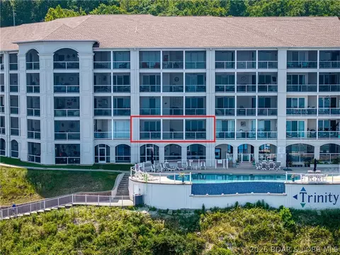 Exterior - 100 Trinity Pointe Dr #2J, Camdenton, MO 65020 photo 10 of 17