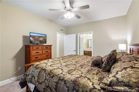 Bedroom - 100 Trinity Pointe Dr #2J, Camdenton, MO 65020 photo 5 of 8