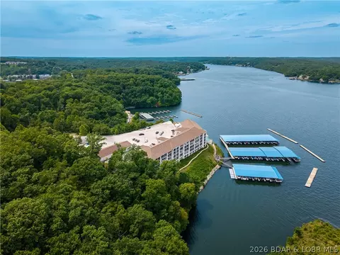 View/Area - 100 Trinity Pointe Dr #2J, Camdenton, MO 65020 photo 4 of 16
