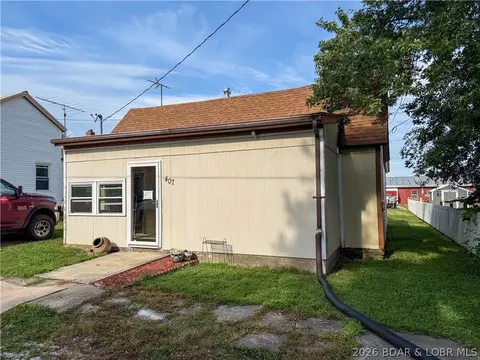 Other - 407 S Oak St, Versailles, MO 65084 photo 6 of 17