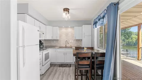 Kitchen - 412 Bowers Dr #C, Camdenton, MO 65020 photo 2 of 3