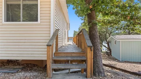 Exterior - 412 Bowers Dr #C, Camdenton, MO 65020 photo 6 of 9