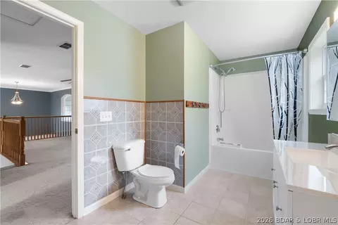 Bath - 200 Keigan Dr, Eldon, MO 65026 photo 4 of 6