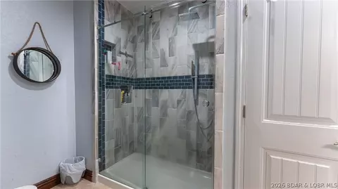 Bath - 5751 Tree Leaf Ct, Osage Beach, MO 65065 photo 7 of 10