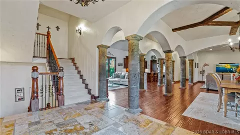 Entry Way - 5751 Tree Leaf Ct, Osage Beach, MO 65065 photo 2 of 5