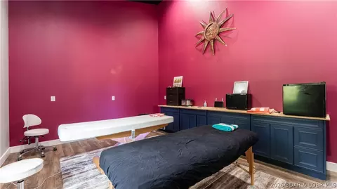 Bedroom - 500 Big Cedar Dr, Camdenton, MO 65020 photo 9 of 9