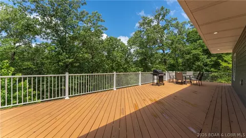 Exterior - 500 Big Cedar Dr, Camdenton, MO 65020 photo 5 of 13