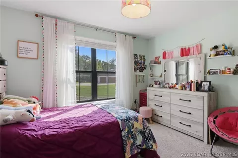 Bedroom - 104 Oak Hill Rd, Eldon, MO 65026 photo 9 of 11