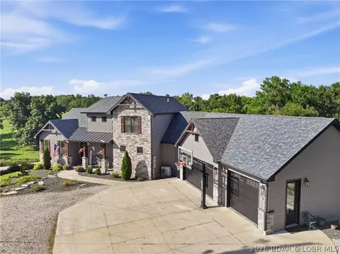 Exterior - 104 Oak Hill Rd, Eldon, MO 65026 photo 2 of 13