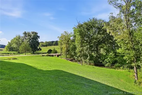 Exterior - 104 Oak Hill Rd, Eldon, MO 65026 photo 9 of 13