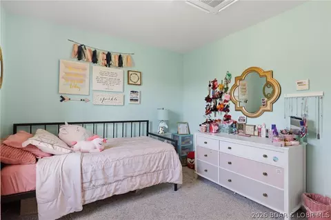 Bedroom - 104 Oak Hill Rd, Eldon, MO 65026 photo 11 of 11